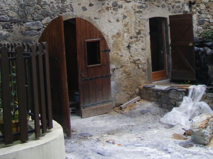 image4.jpg